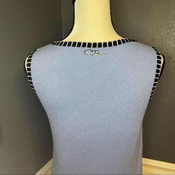 St. John Sport Marie Gray Knit Tank - Picture 6 of 8